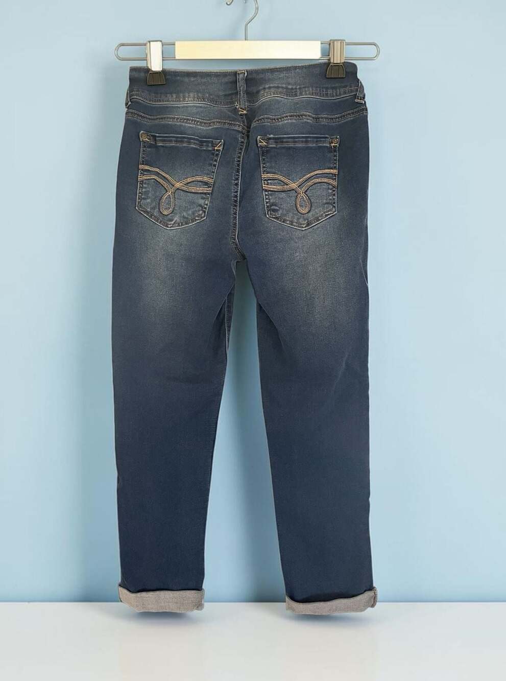 Wallflower The Ultra Fit Juniors Rolled Hem Dark Wash Stretch Denim Jeans Size 9